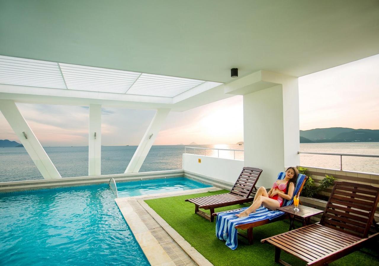 Dendro Beachfront Hotel Nha Trang Zewnętrze zdjęcie