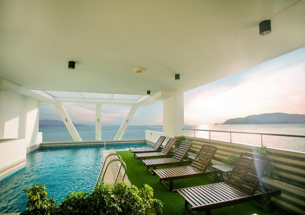 Dendro Beachfront Hotel Nha Trang Zewnętrze zdjęcie